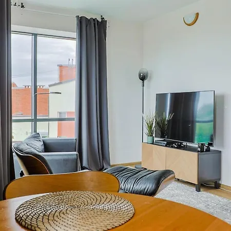 The Sadovnikov Spot, Modern, Bright & Parking Riga