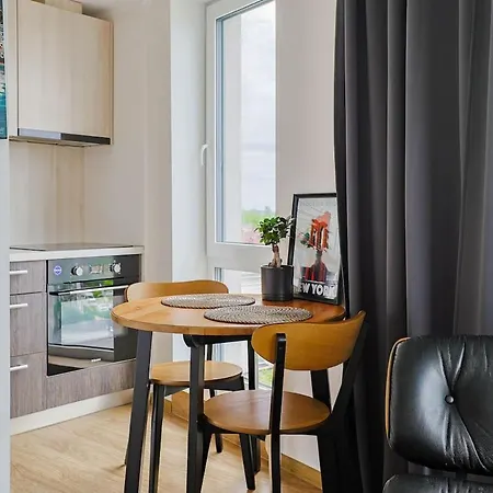 The Sadovnikov Spot, Modern, Bright & Parking Appartement