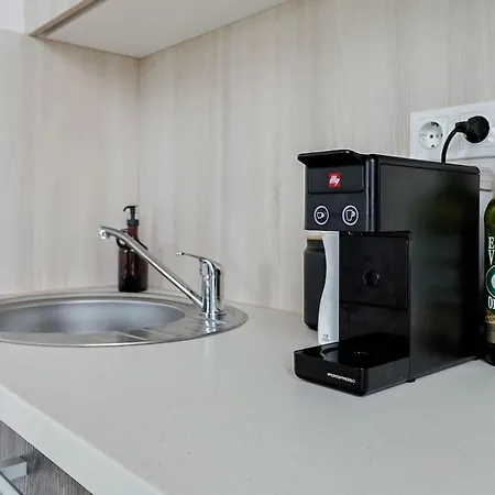The Sadovnikov Spot, Modern, Bright & Parking Appartement Riga