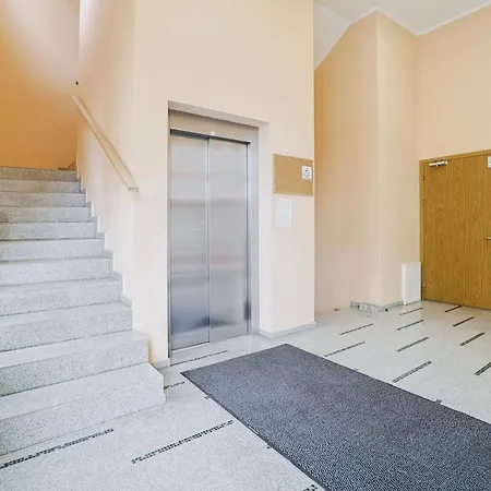 The Sadovnikov Spot, Modern, Bright & Parking Appartement